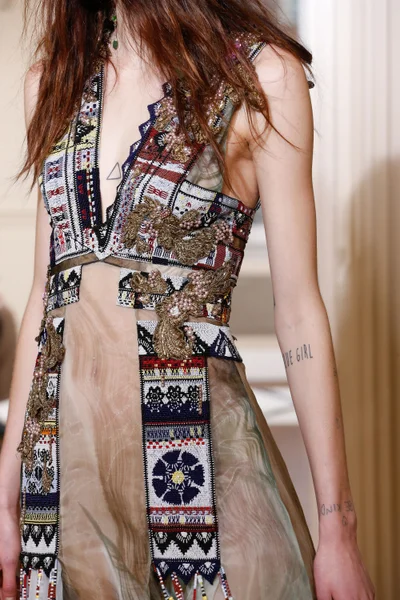 Look 68